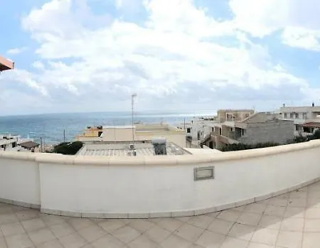Elisa Santa Maria di Leuca